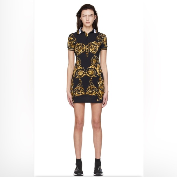 HOST PICK⭐️Versace Regalia Baroque Dress 🖤💛 - Picture 5 of 12